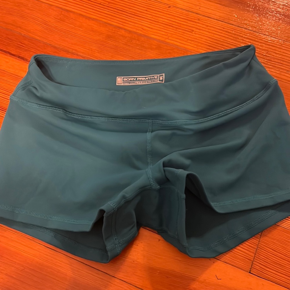 Born Primitive Double Take booty shorts size small